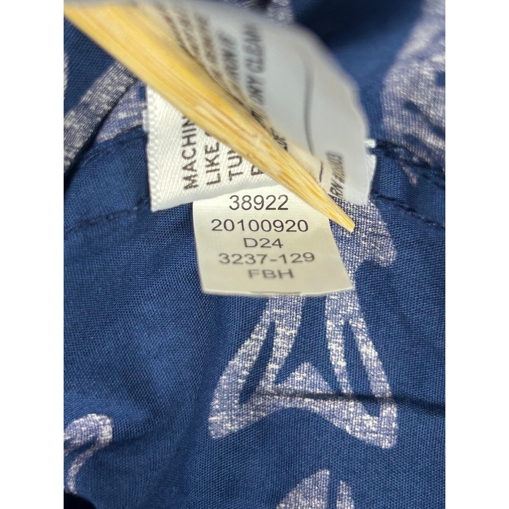 Duluth Trading Co BBQ Shirt Mens XL Tall Relaxed Fit Blue Fish Print NWT - Picture 9 of 9